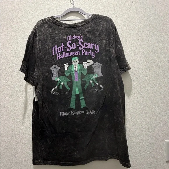 2025 Disney Mickey’s Not So Scary Halloween Party Shirt Haunted Mansion Groom - Picture 8 of 9